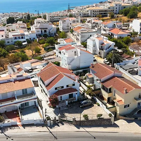 Vivenda Lemos A * アルブフェイラ