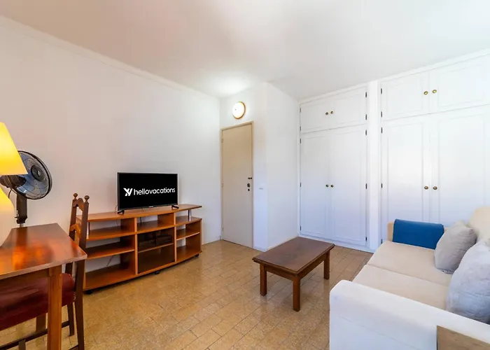 Vivenda Lemos A アパート